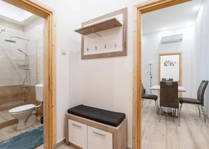 Veronika Astra Budapeszt